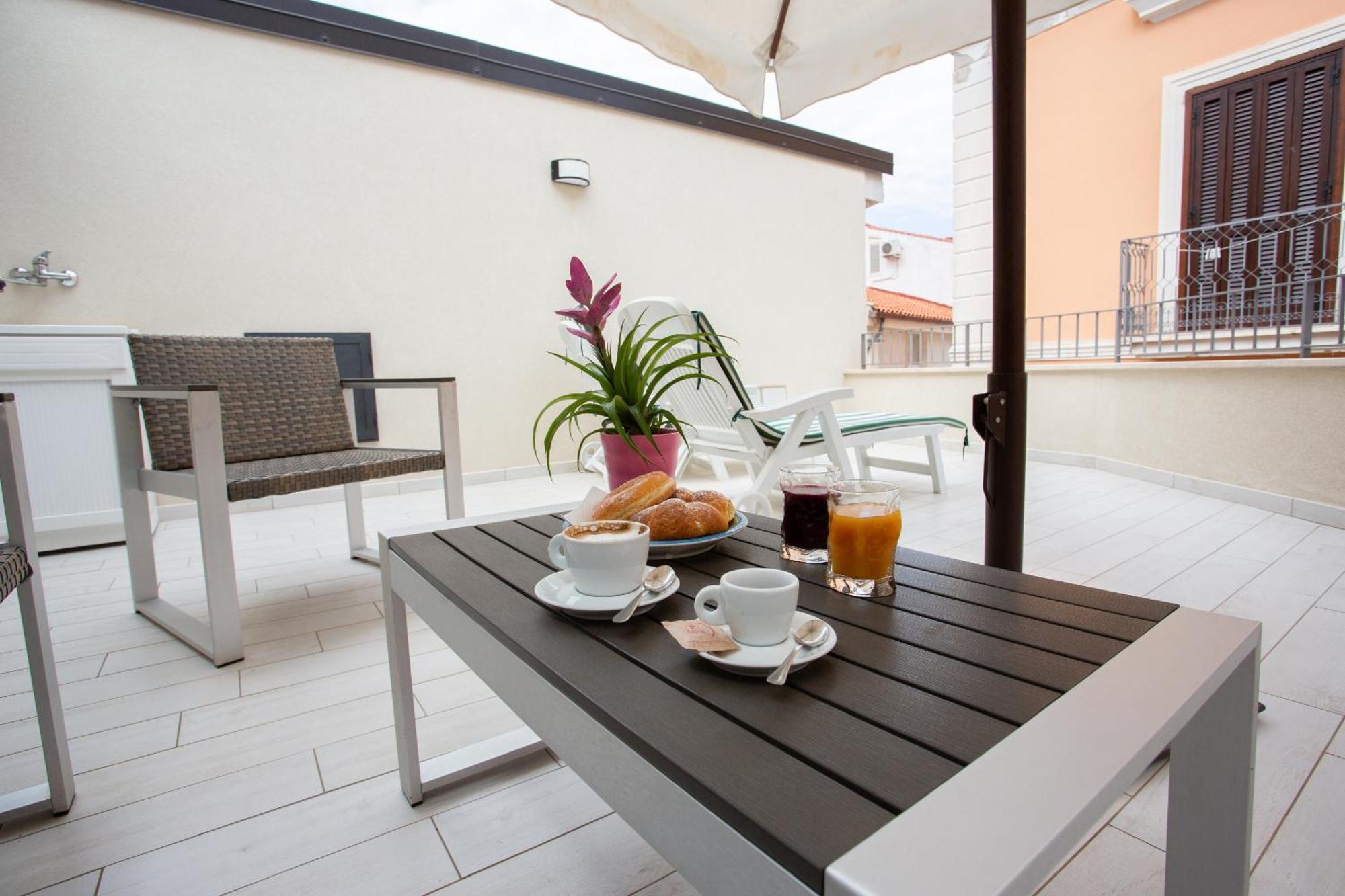 Odissea Residence E Rooms Santa Maria di Castellabate Habitación foto